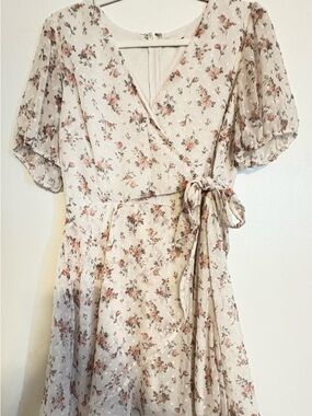 Francesca's Collections Cream Midi Wrap Dress with Pink Floral Print